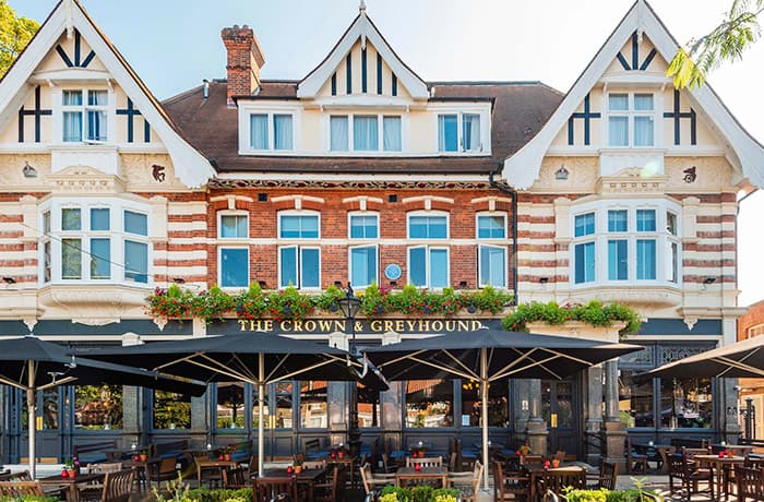 Castle Pubs - Crown & Greyhound